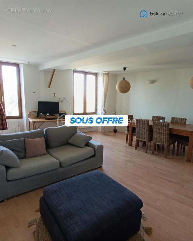 Appartement à LA MURETTE