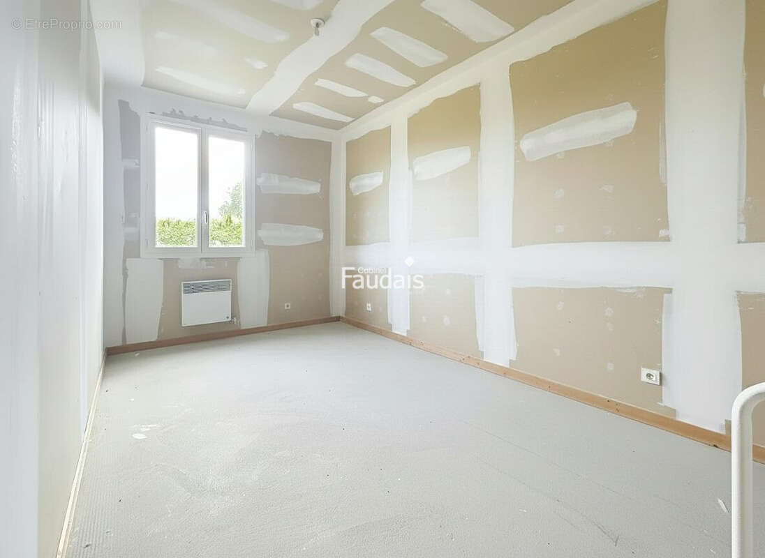 Maison 84 m² à Airel  - photo 7