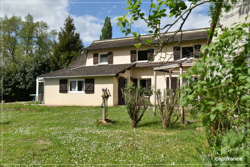 Maison à EPINEUIL-LE-FLEURIEL