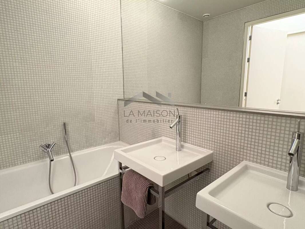 Maison à PORTO-VECCHIO