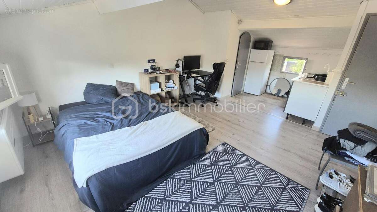 Maison à SIX-FOURS-LES-PLAGES