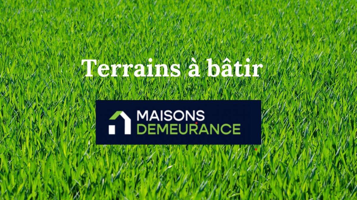 Terrain à DINAN