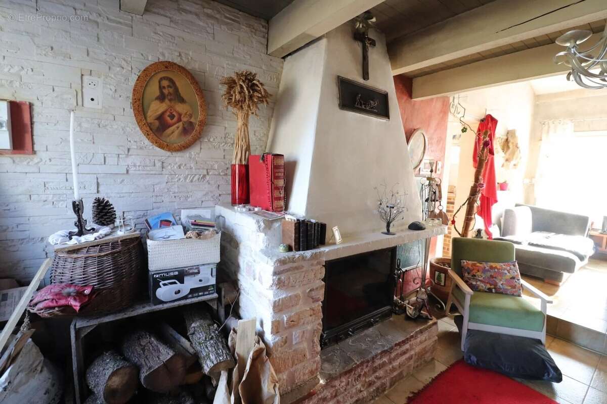 Maison à SAINT-PRIVAT-DES-VIEUX