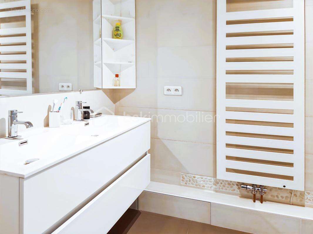 Appartement à VERSAILLES