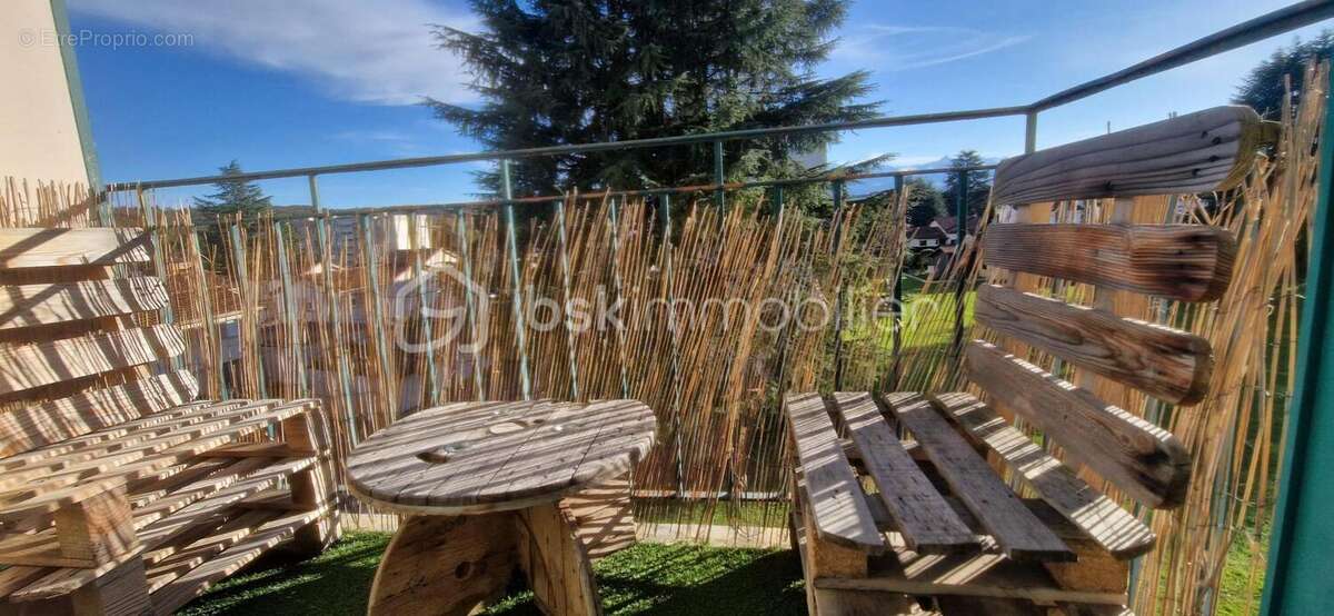 Appartement à AUREILHAN