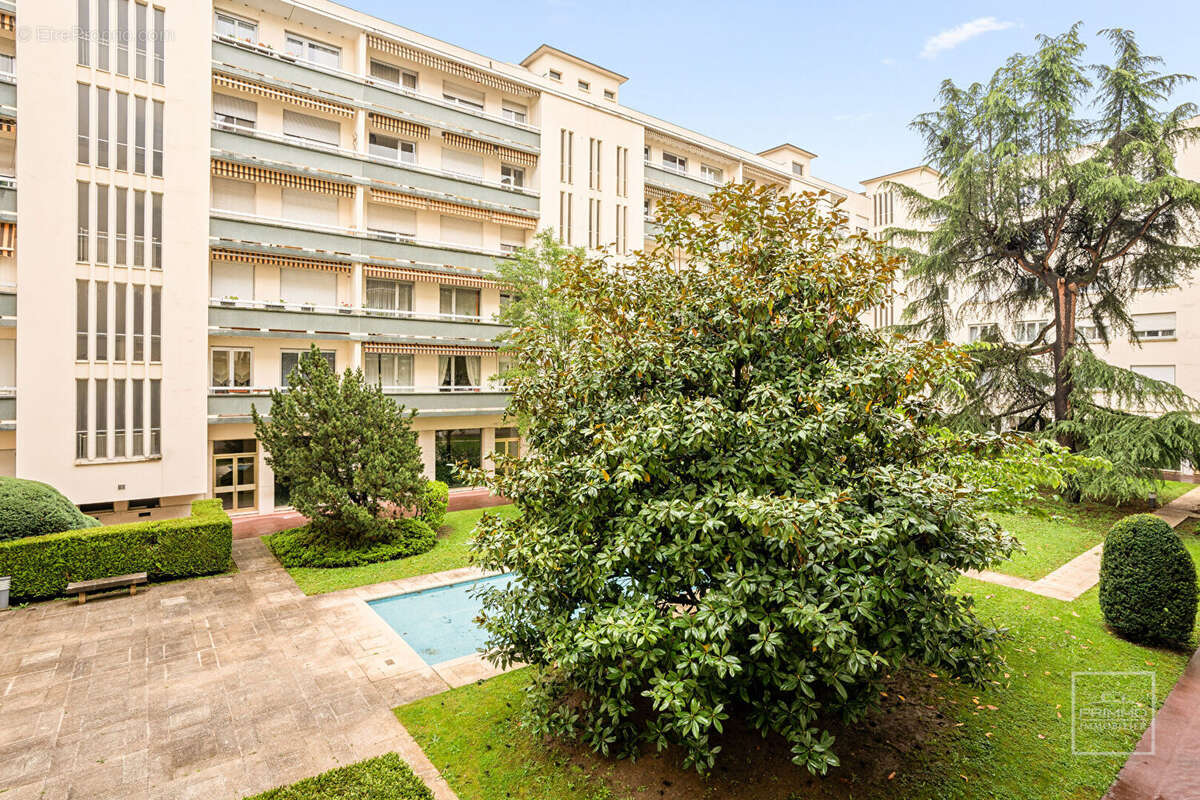 Appartement à LYON-6E