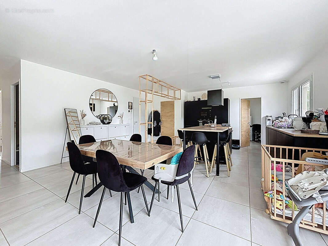 Maison contemporaine de plain-pied, Un cadre de vie paisible à 10 min de Pont-Audemer - photo 3