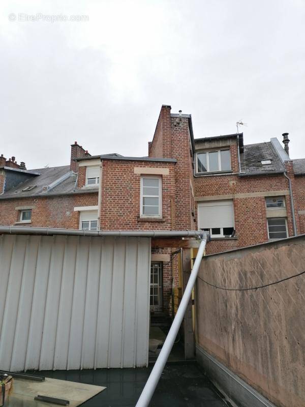 Commerce à SAINT-QUENTIN