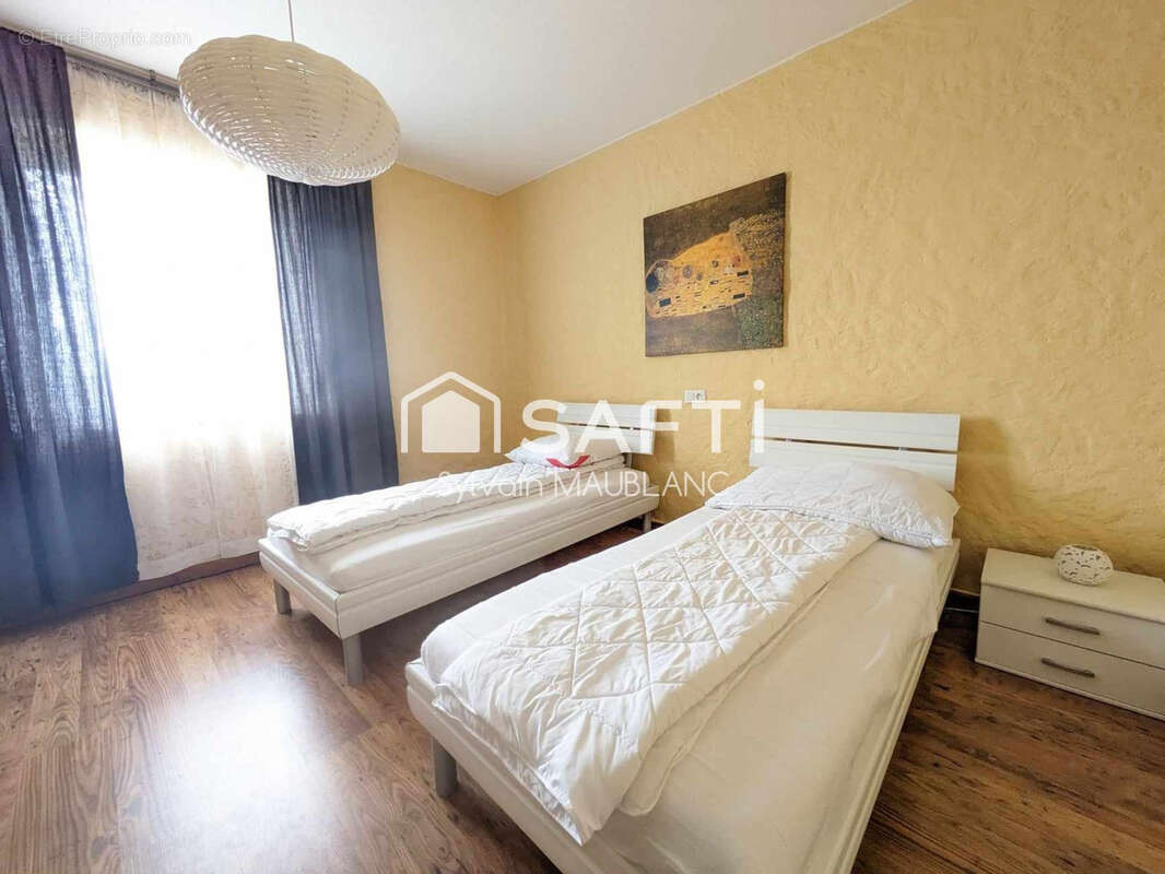 Maison à LONS-LE-SAUNIER