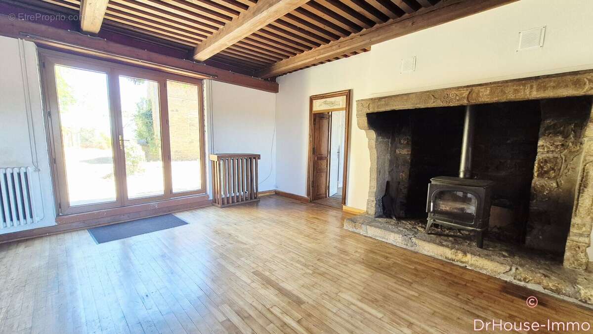 Maison 11 pièces 330 m² à vendre à Nonette (63340) - photo 14