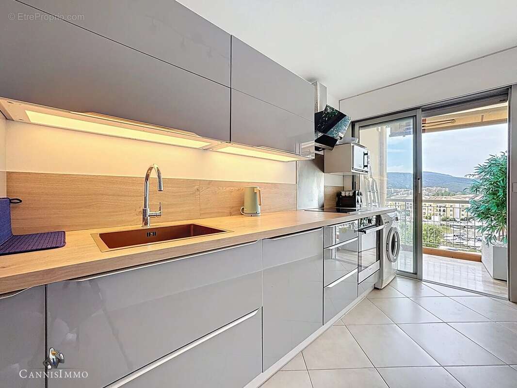 2p mandelieu marina renové - photo 3