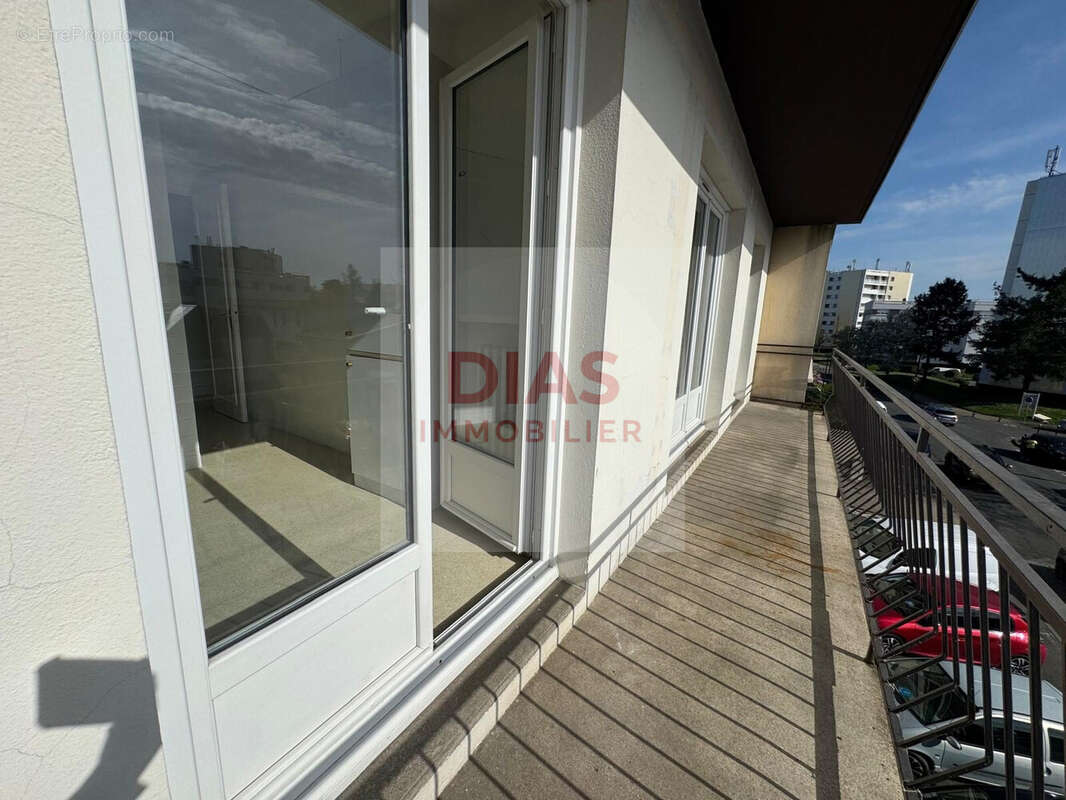 Appartement à PONTAULT-COMBAULT