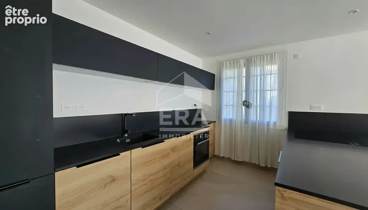 Une maison familiale pleine de charme, entre confort, modernité et potentiel ! - photo 6