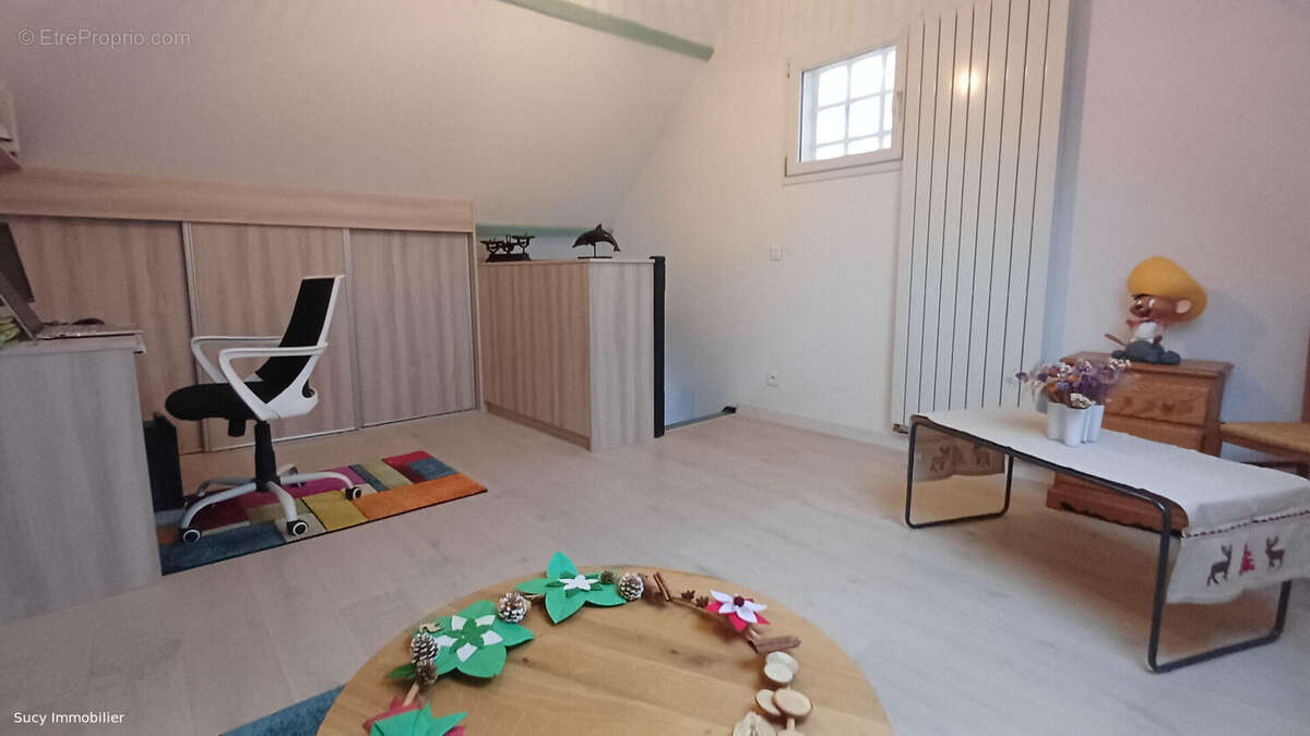 Maison à SUCY-EN-BRIE