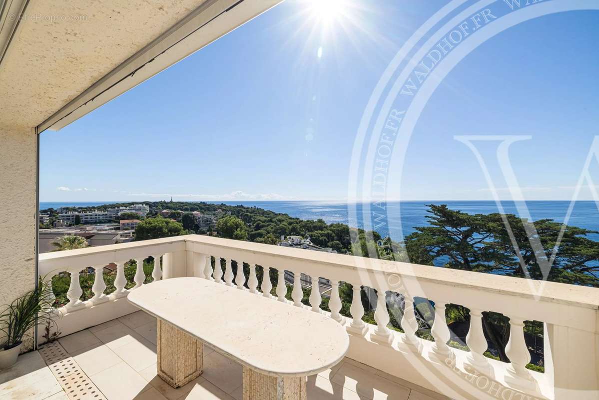 Maison à ROQUEBRUNE-CAP-MARTIN