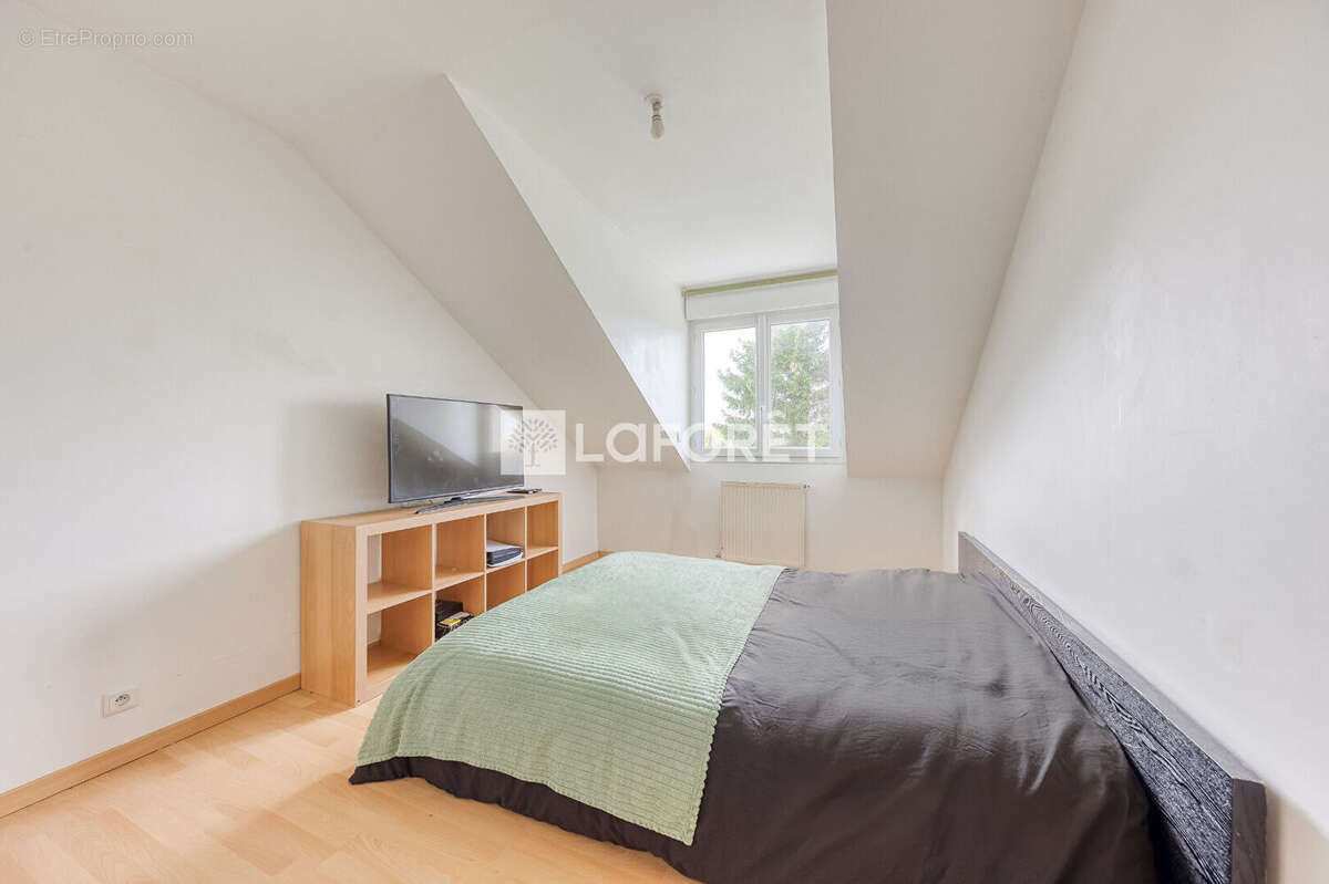 Maison à PONTAULT-COMBAULT