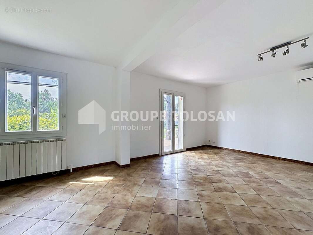 Maison 118 m² à Lisle-Sur-Tarn  - photo 8