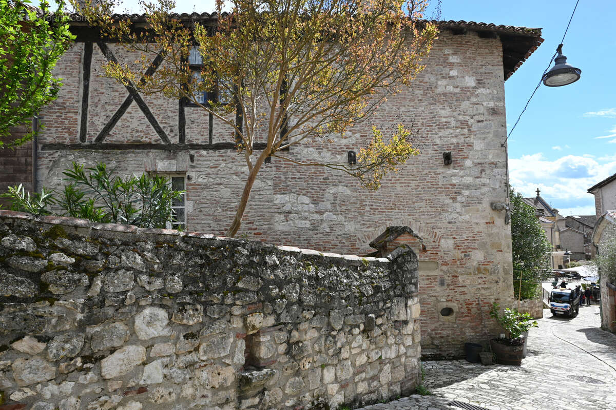 Maison à PENNE-D'AGENAIS