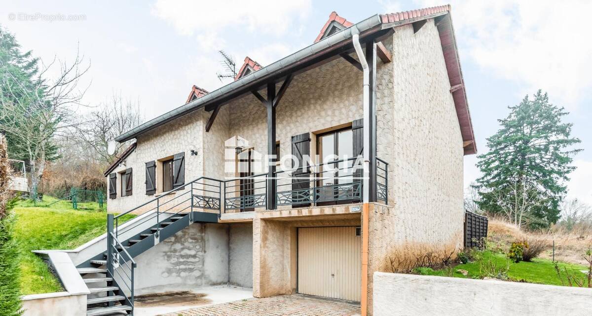 Maison à PONT-A-MOUSSON