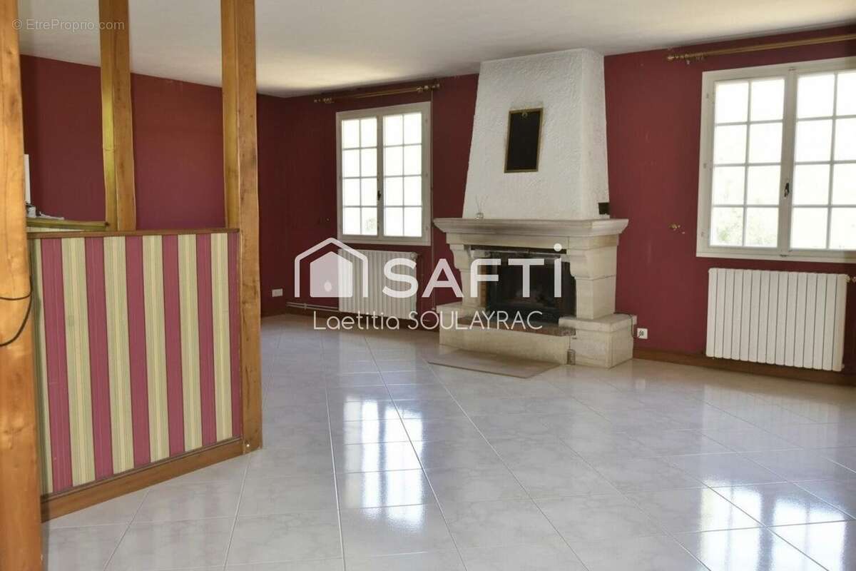Photo 2 - Maison à CASTRES