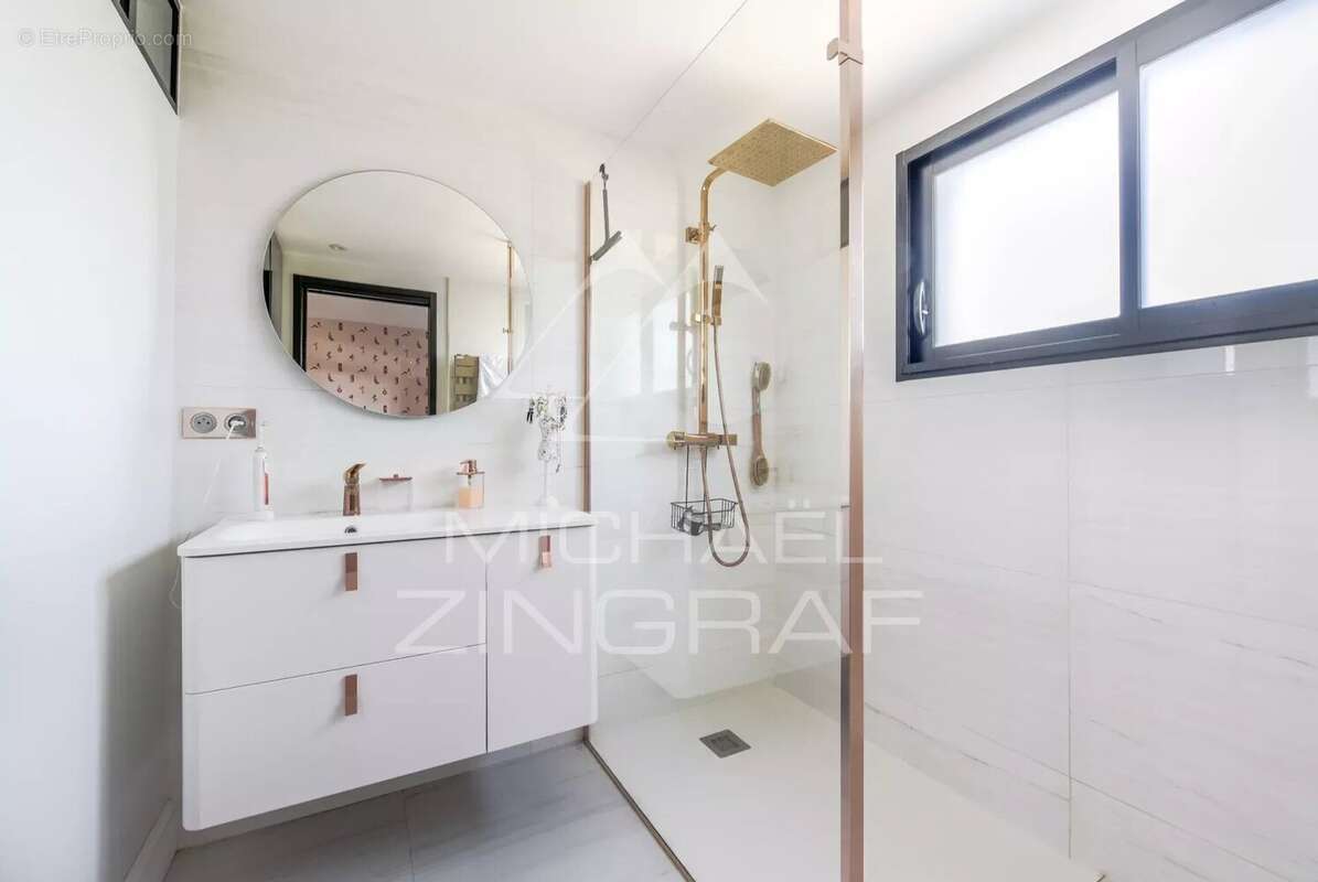 Maison à LE BOUSCAT