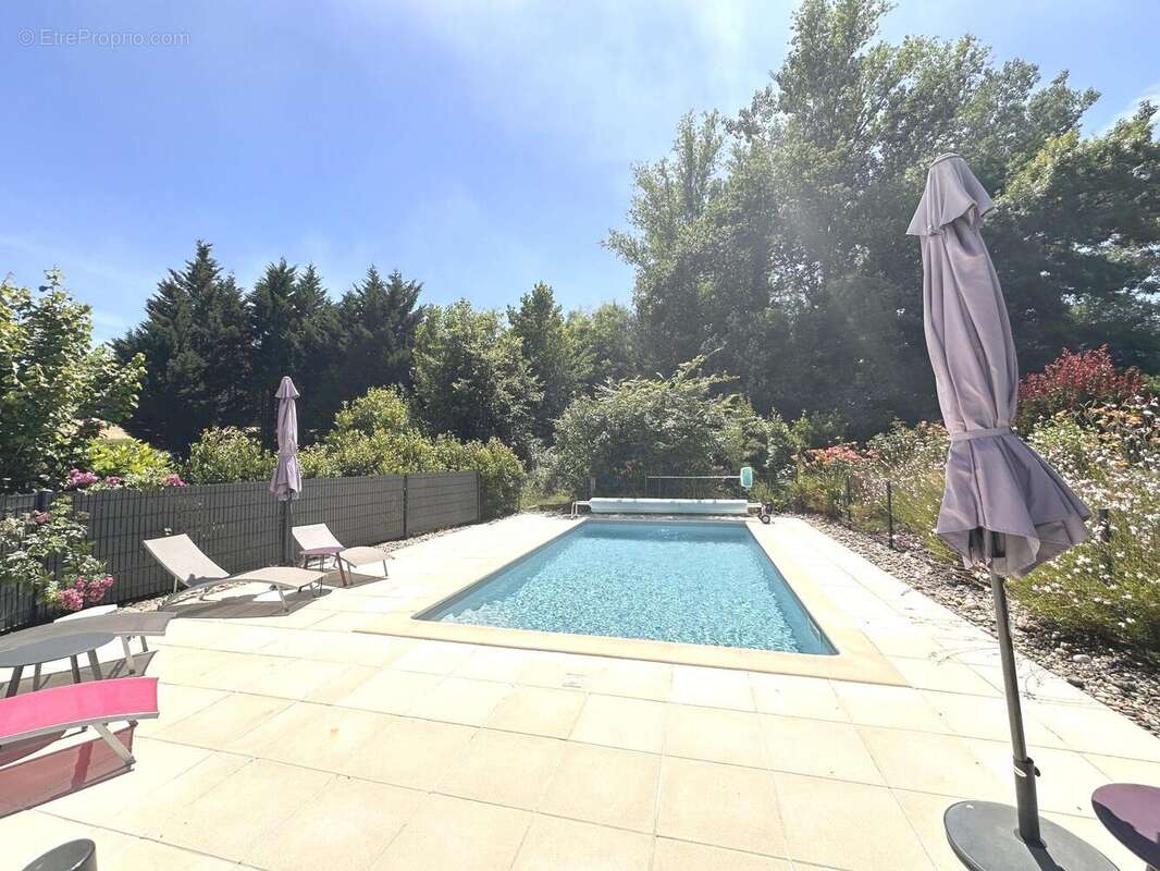 Maison 225 m² à Roumagne  - photo 5