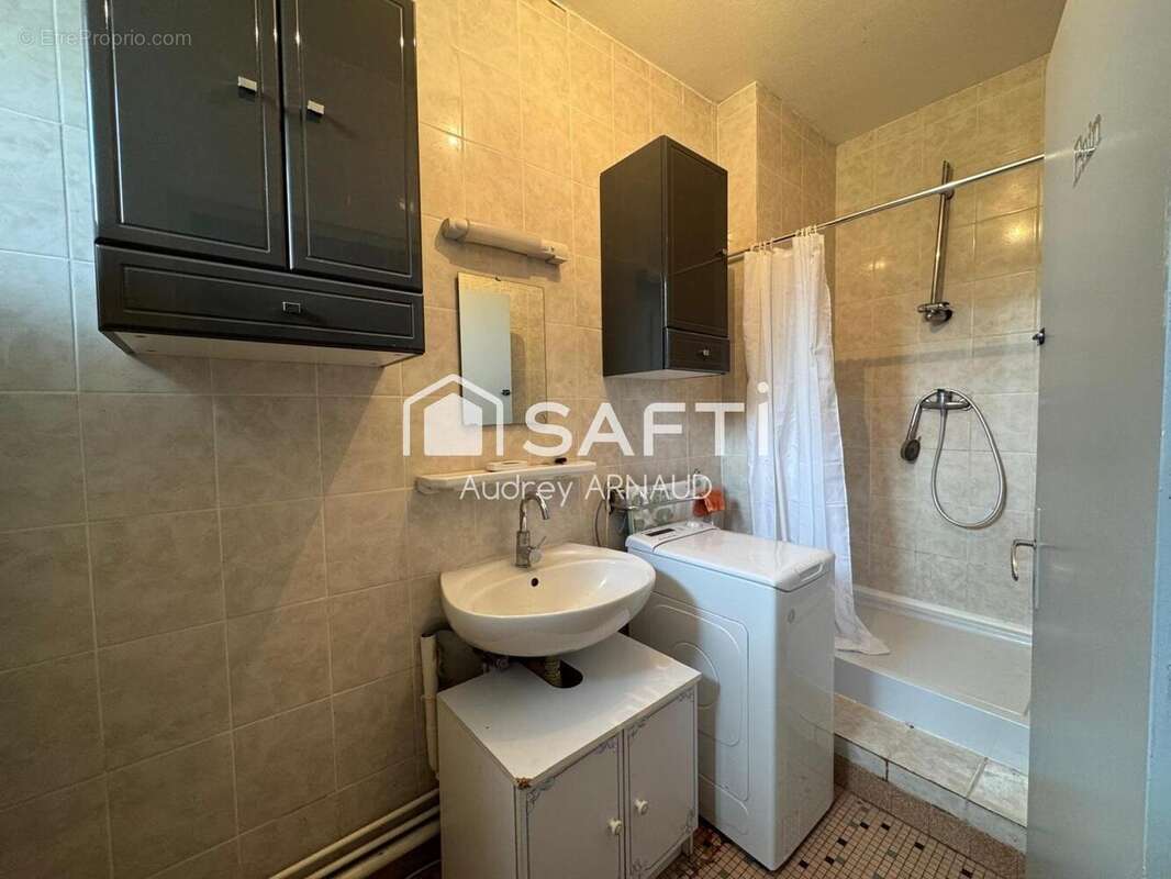 Photo 4 - Maison à SAINT-GERVAIS-D'AUVERGNE