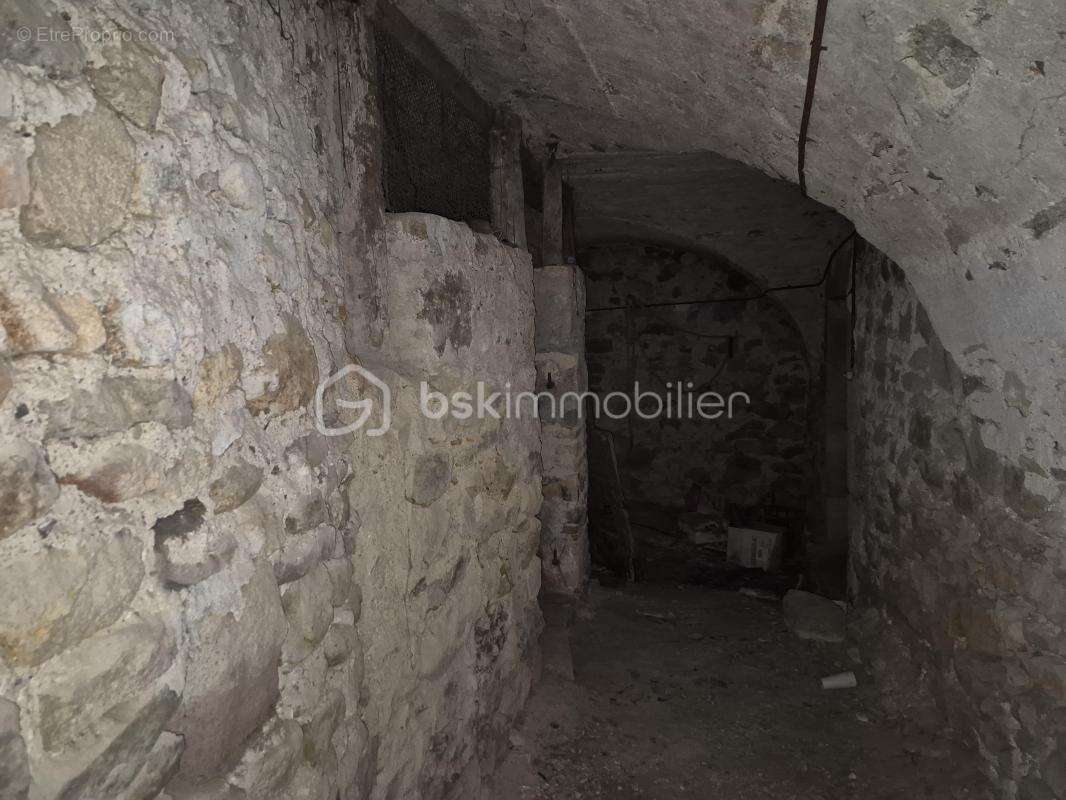 Maison à LACHAPELLE-SOUS-AUBENAS