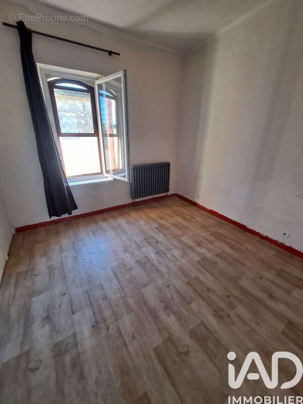 Photo 8 - Maison à GENERAC