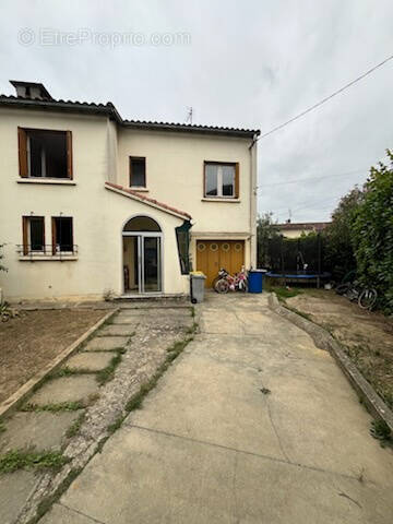 Appartement à LIMOUX