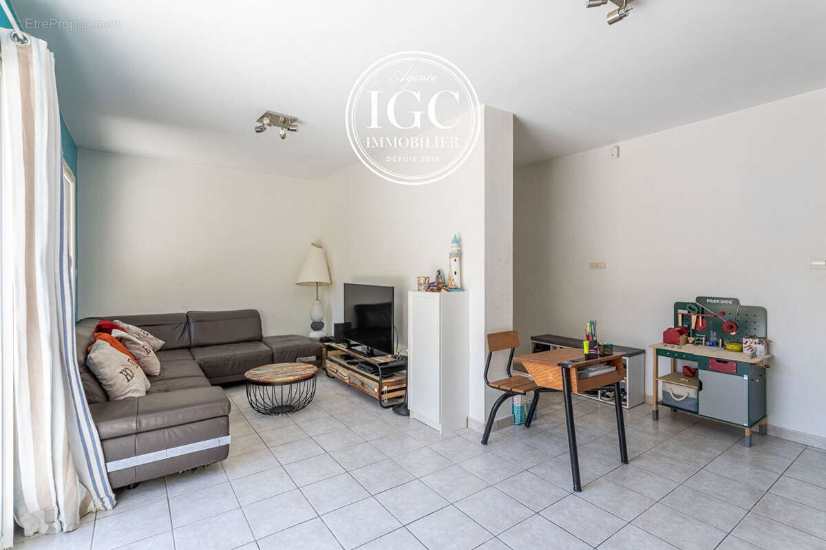 Appartement à MARIGNANE