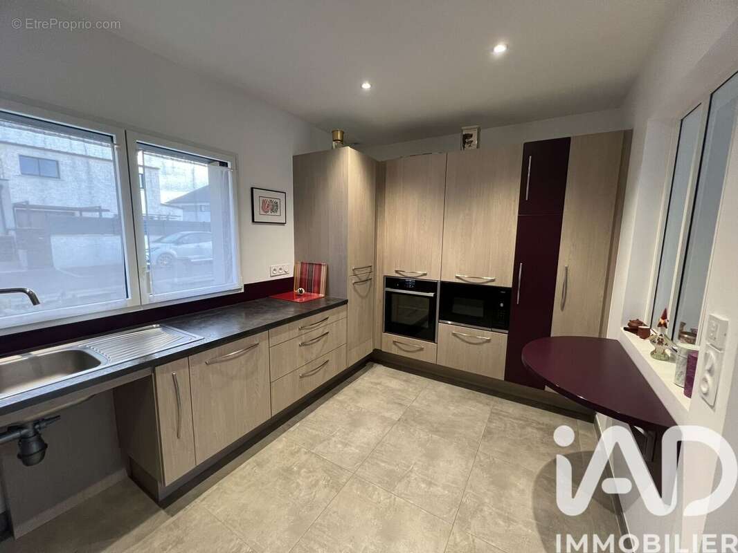 Photo 8 - Maison à TRELAZE