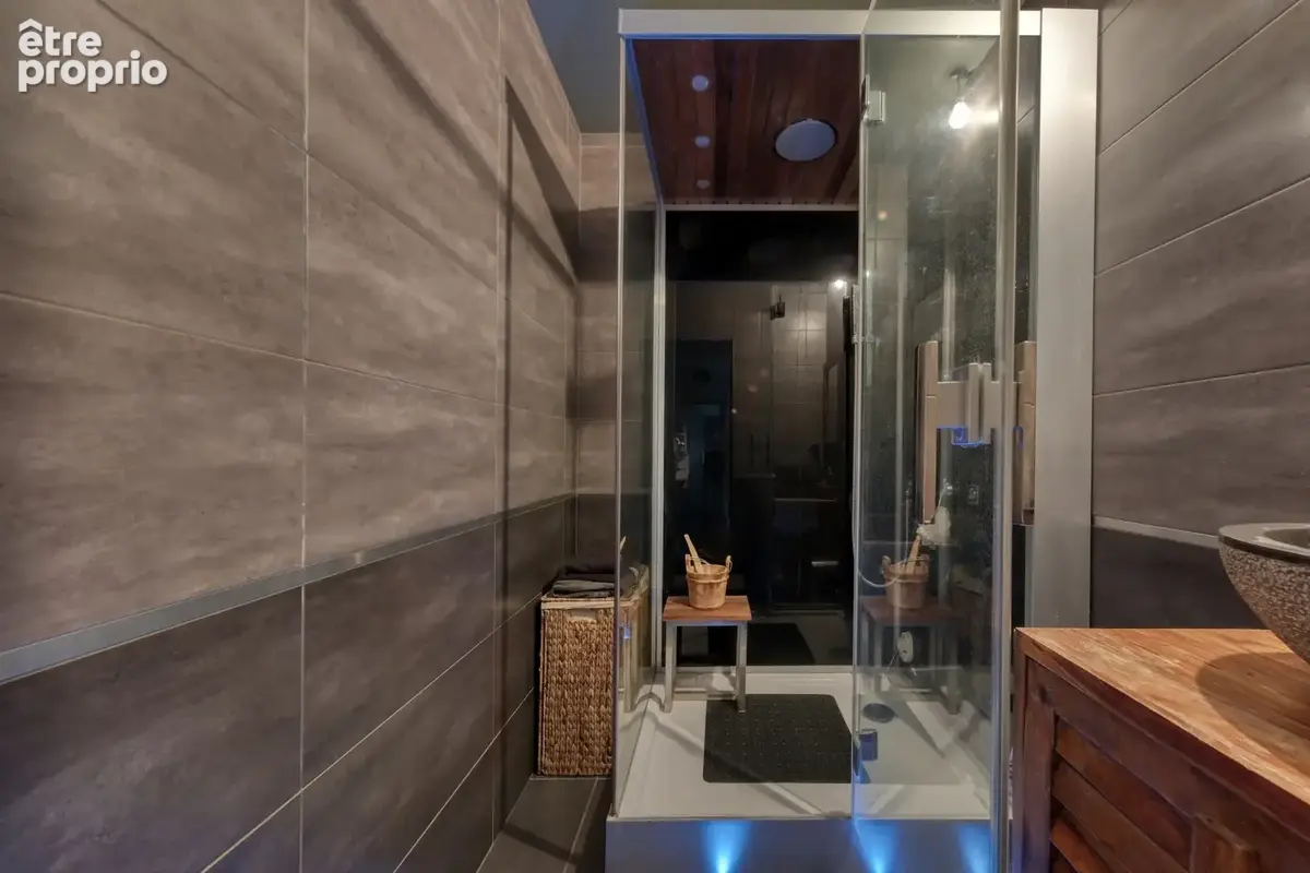 Maison familiale - 7 chambres - 217m2 - 1510m2 de terrain clos - photo 19