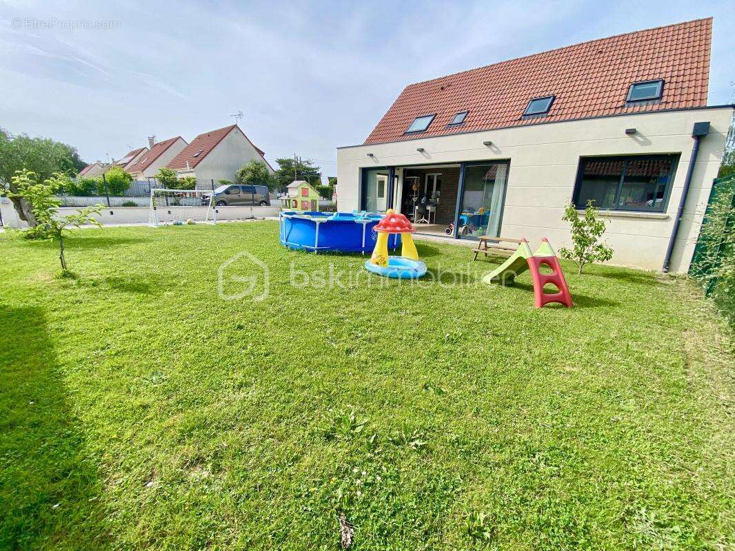 Maison à GRETZ-ARMAINVILLIERS