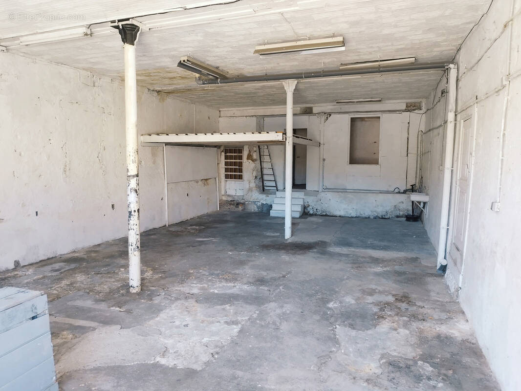 Commerce à BOURG-ARGENTAL