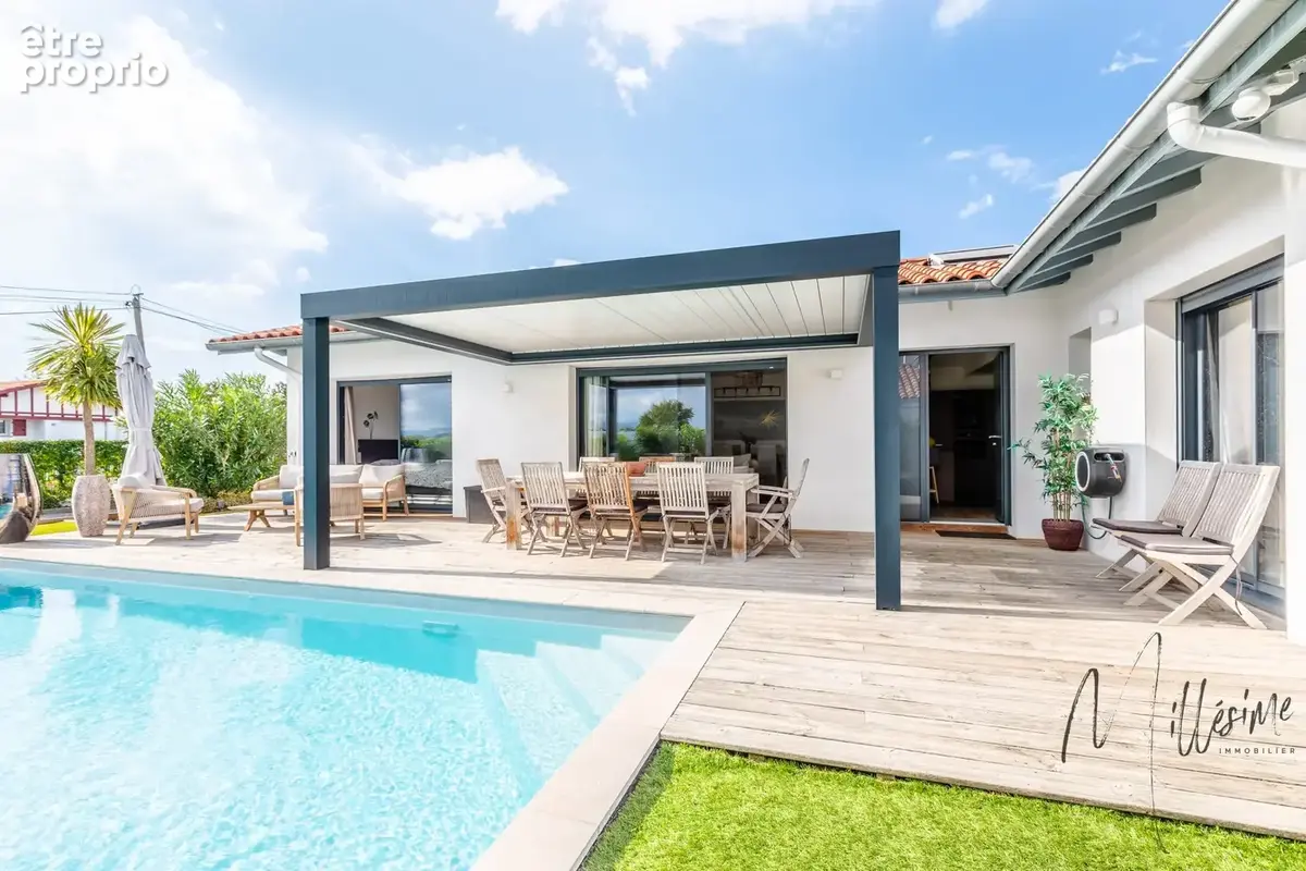 Maison 5 pièces 140 m² à vendre à Arbonne (64210) - photo 2