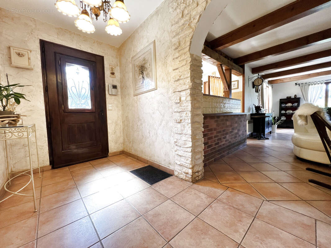 Maison à BORMES-LES-MIMOSAS