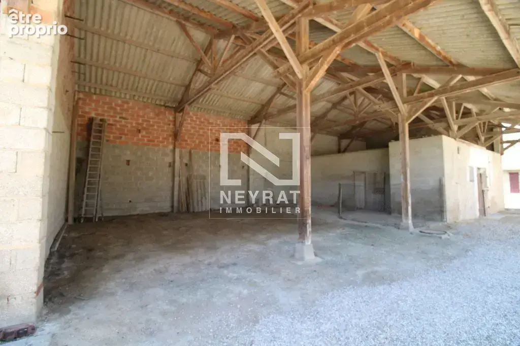 longère 3/4 chambres, dépendances et parcelle de 6785 m² - photo 7