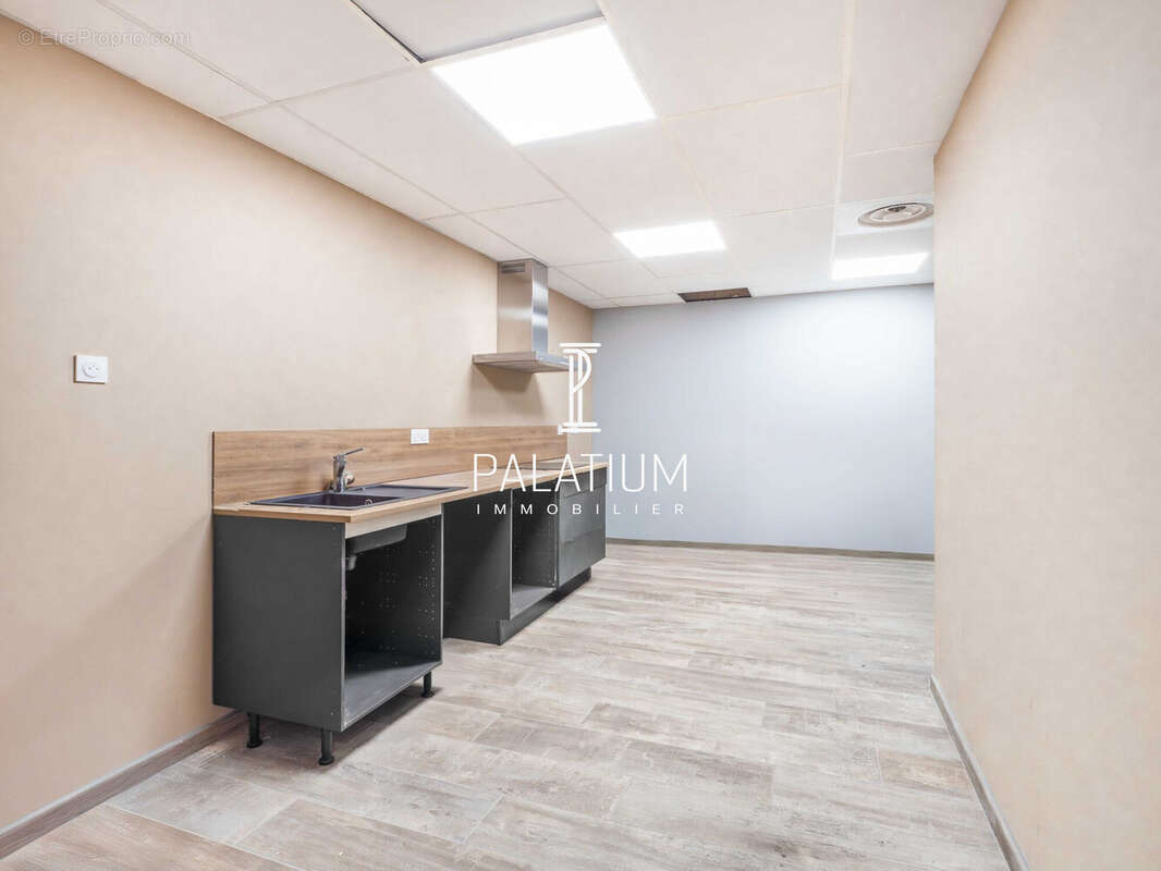 Commerce à MANOSQUE