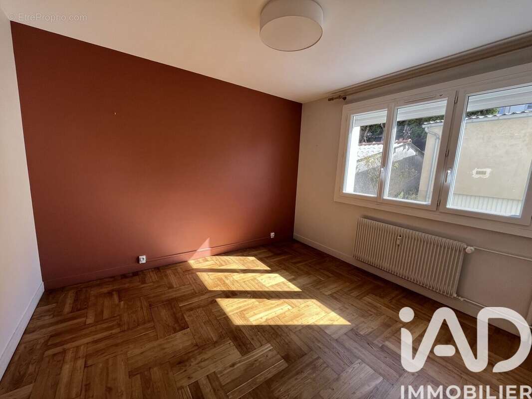 Photo 9 - Appartement à LIMOGES