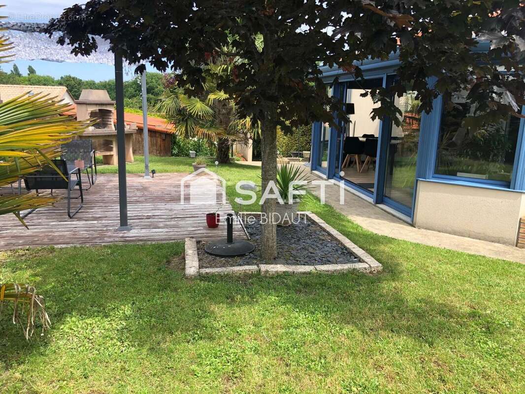Photo 5 - Maison à MONTAIGU