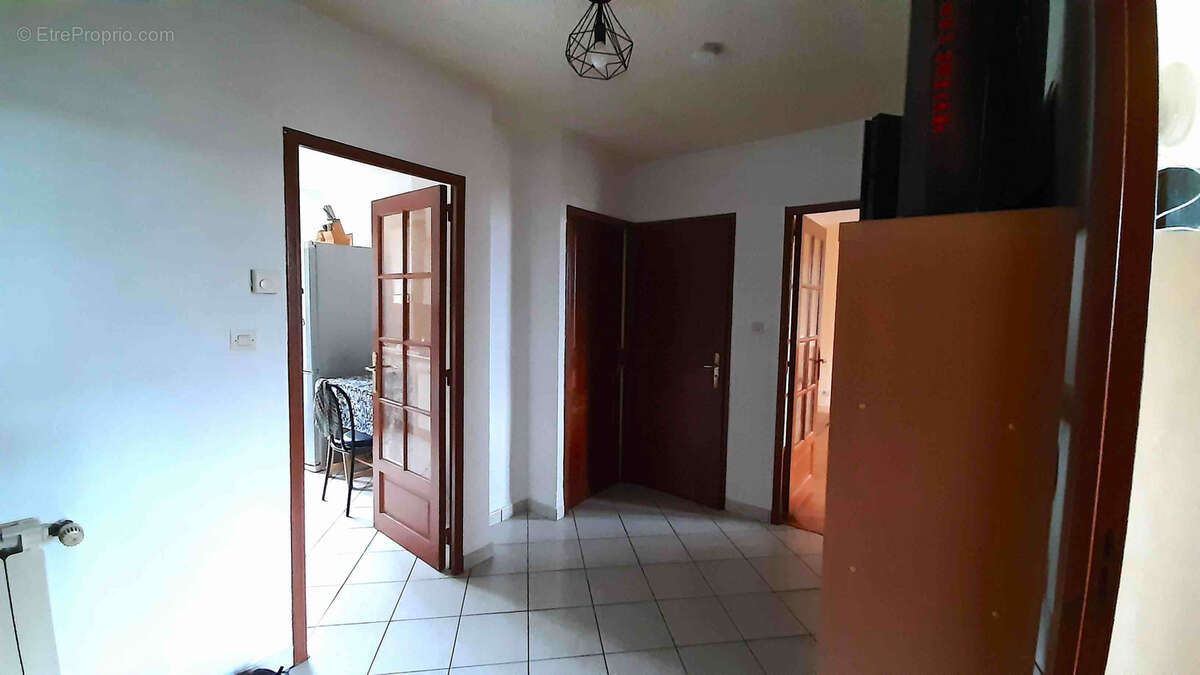 Appartement à SAINT-ETIENNE