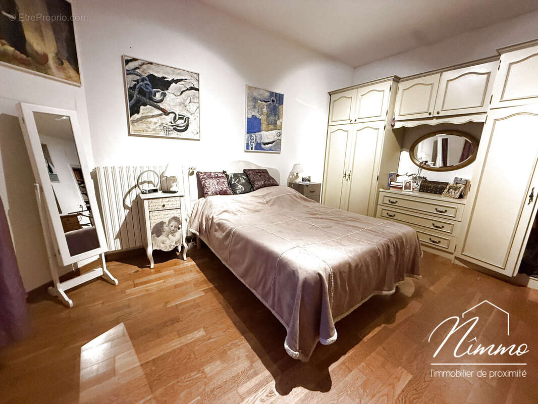 Appartement à NIMES