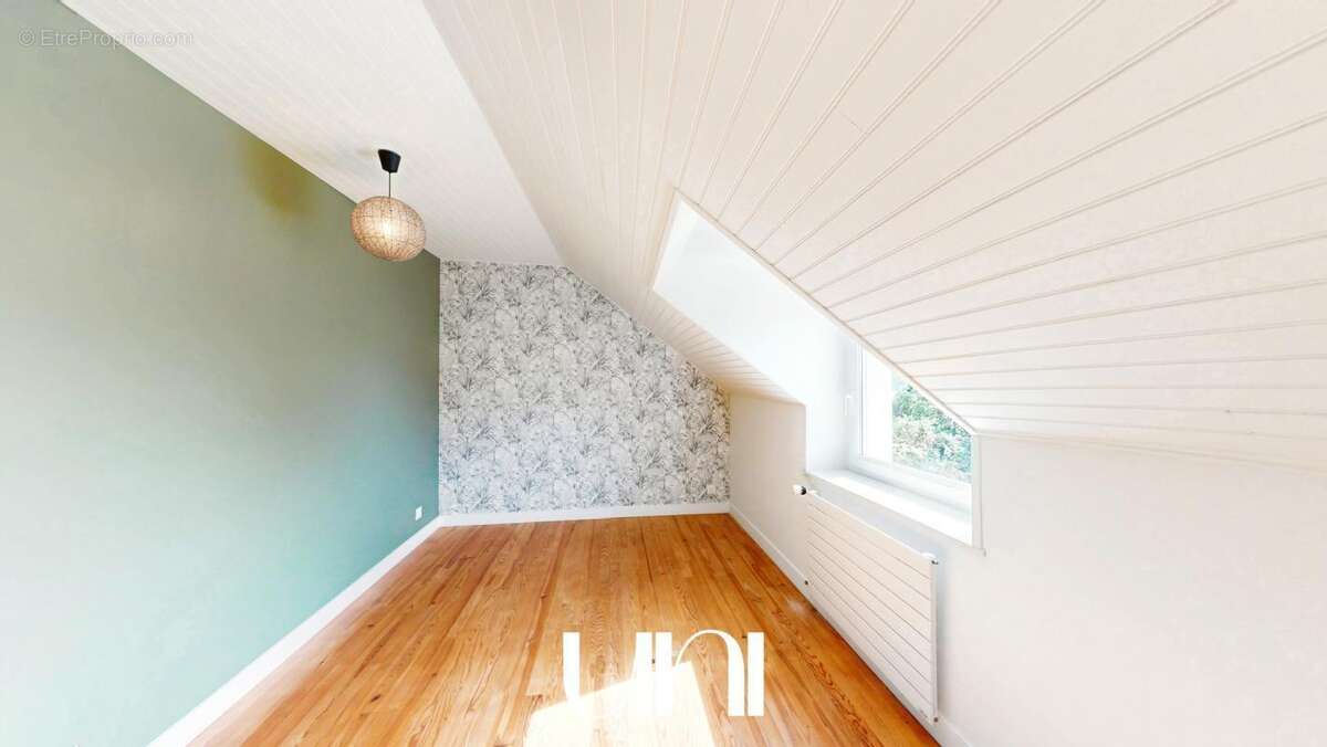 Maison à JUAYE-MONDAYE