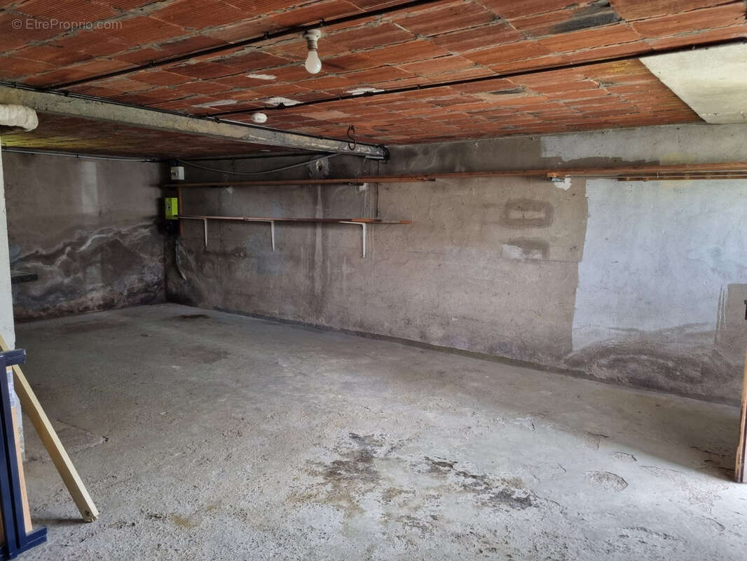 Maison à NEUVY-SAINT-SEPULCHRE