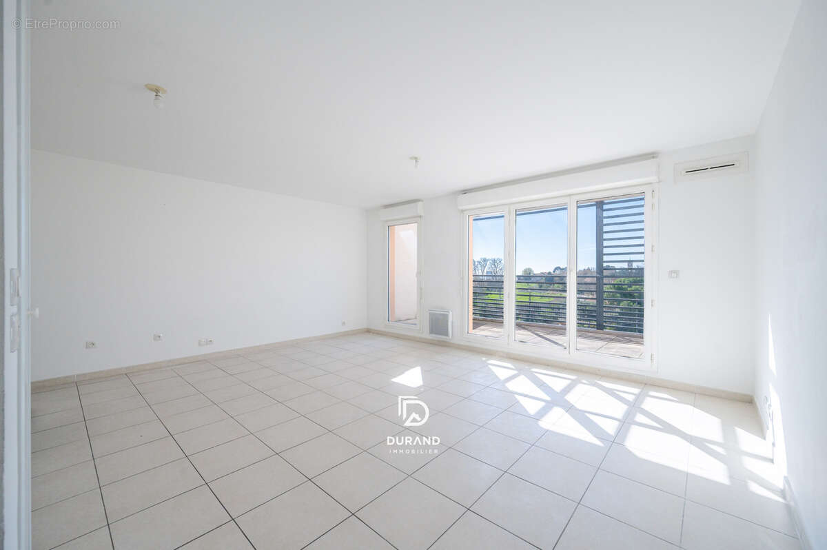 Appartement à MARSEILLE-14E