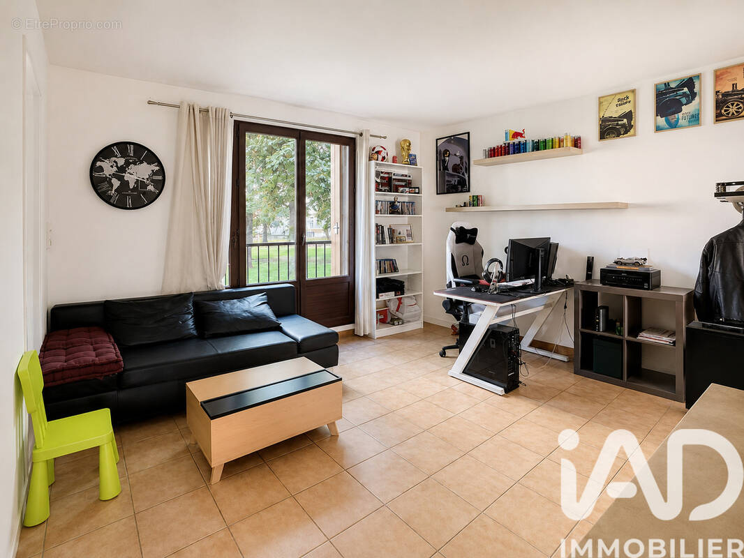 Photo 1 - Appartement à BRIE-COMTE-ROBERT