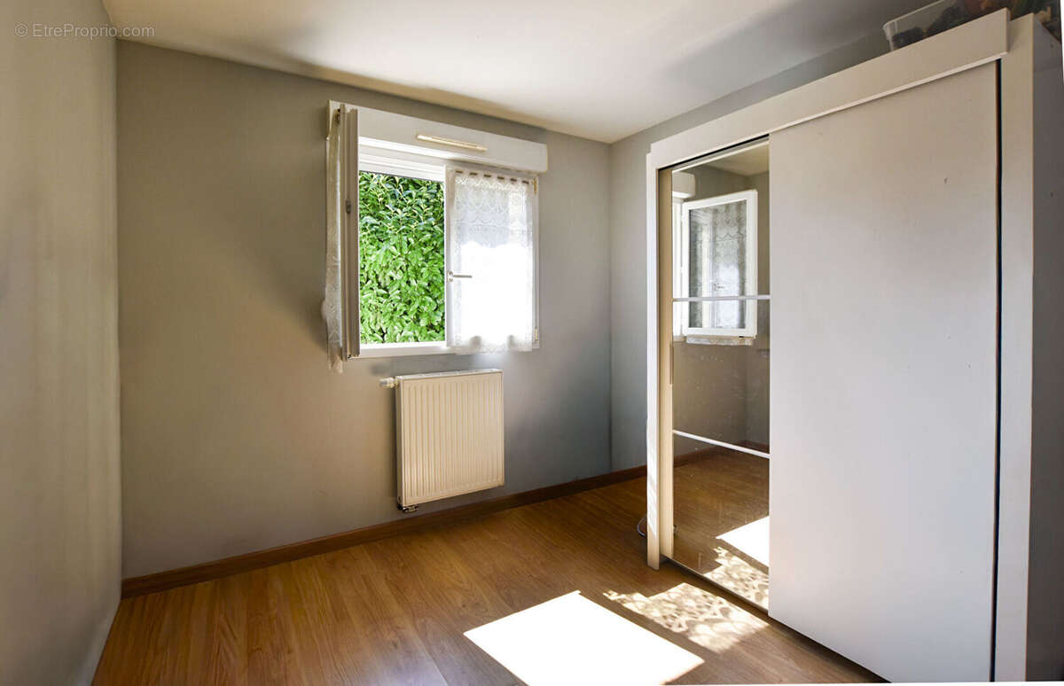 Belle maison familiale T6 de 130 m² avec terrasse et double garage - photo 16