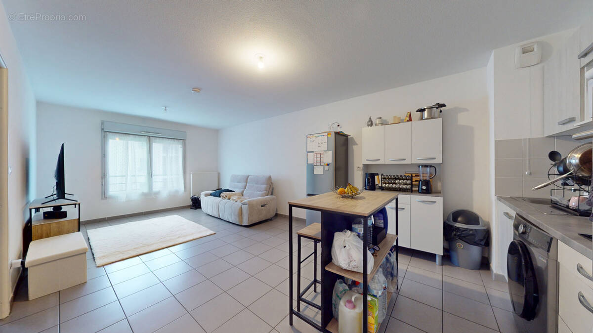 Appartement à CORNEBARRIEU