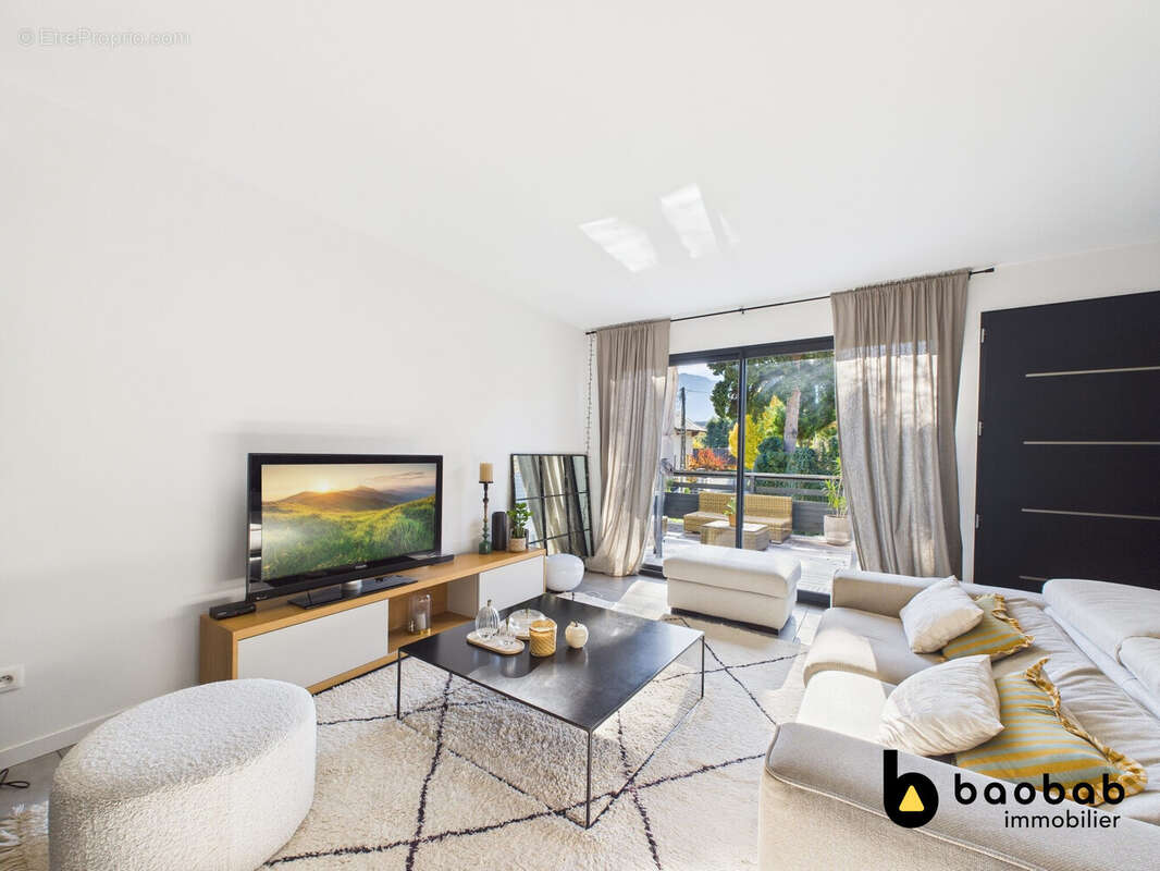 Appartement à AIX-LES-BAINS